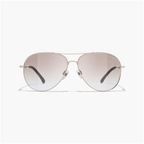 chanel pilot winter|Pilot Sunglasses Metal & Calfskin Light gold & green .